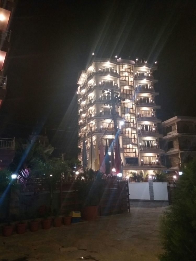 Hotel White Pearl Pokhara Dış mekan fotoğraf